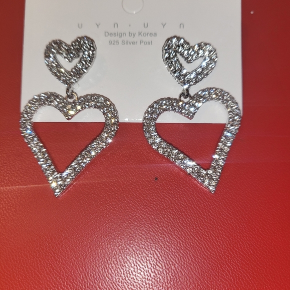 Beautiful s925 double dangle Heart Earrings - Picture 7 of 8